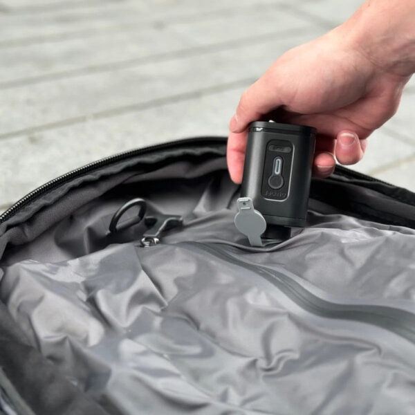 Airbag noir mat - Pompe à air incluse – Image 3